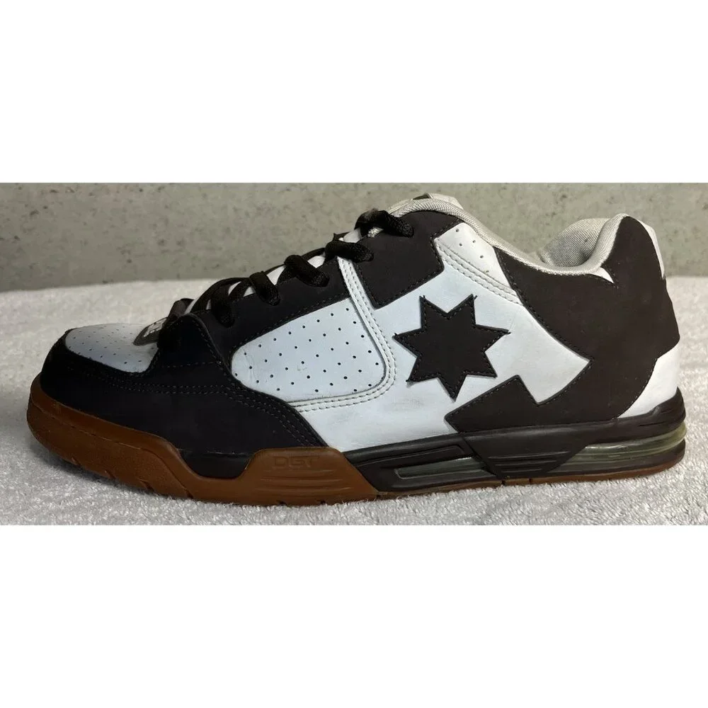 2006 DC Command DGT Brown And White Skate Shoes Mens Size 13 RARE 2000s VTG
